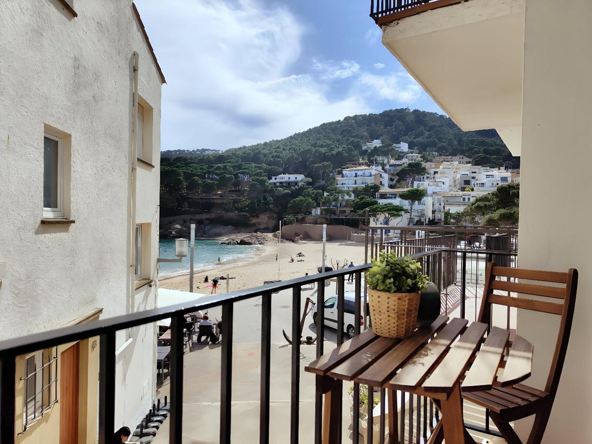 Beachfront Ideal Familias Y Grupos. Tamariu
